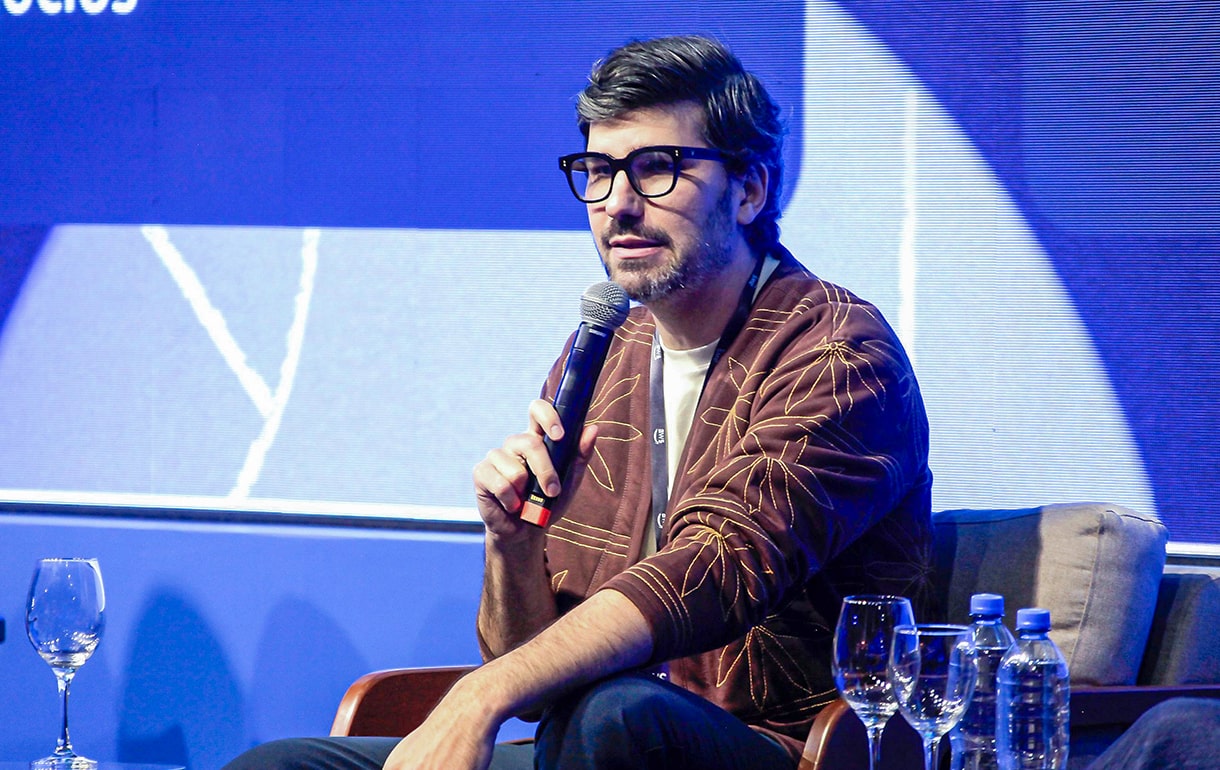 lab212_Portfolio_AWS Saas Forum 25_Mosaico-Palestrante Thoran-min