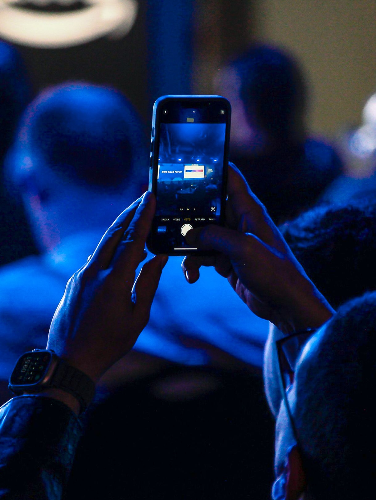 lab212_Portfolio_AWS Saas Forum 25_Mosaico-Plateia-min