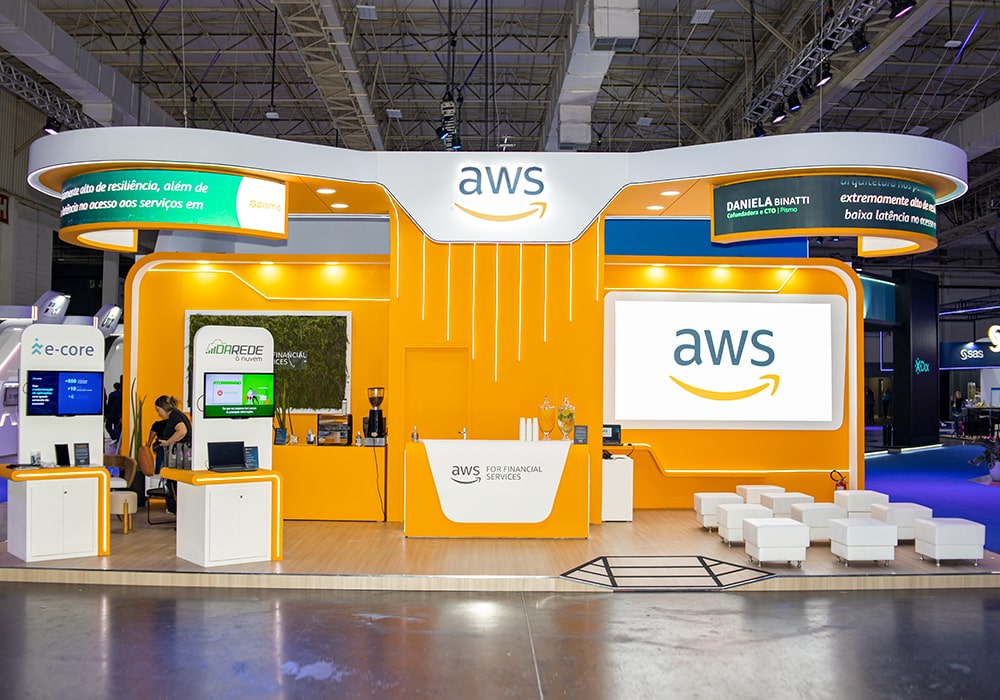 lab212_LP-Eventos_Febrabran Tech 23_Palco-min